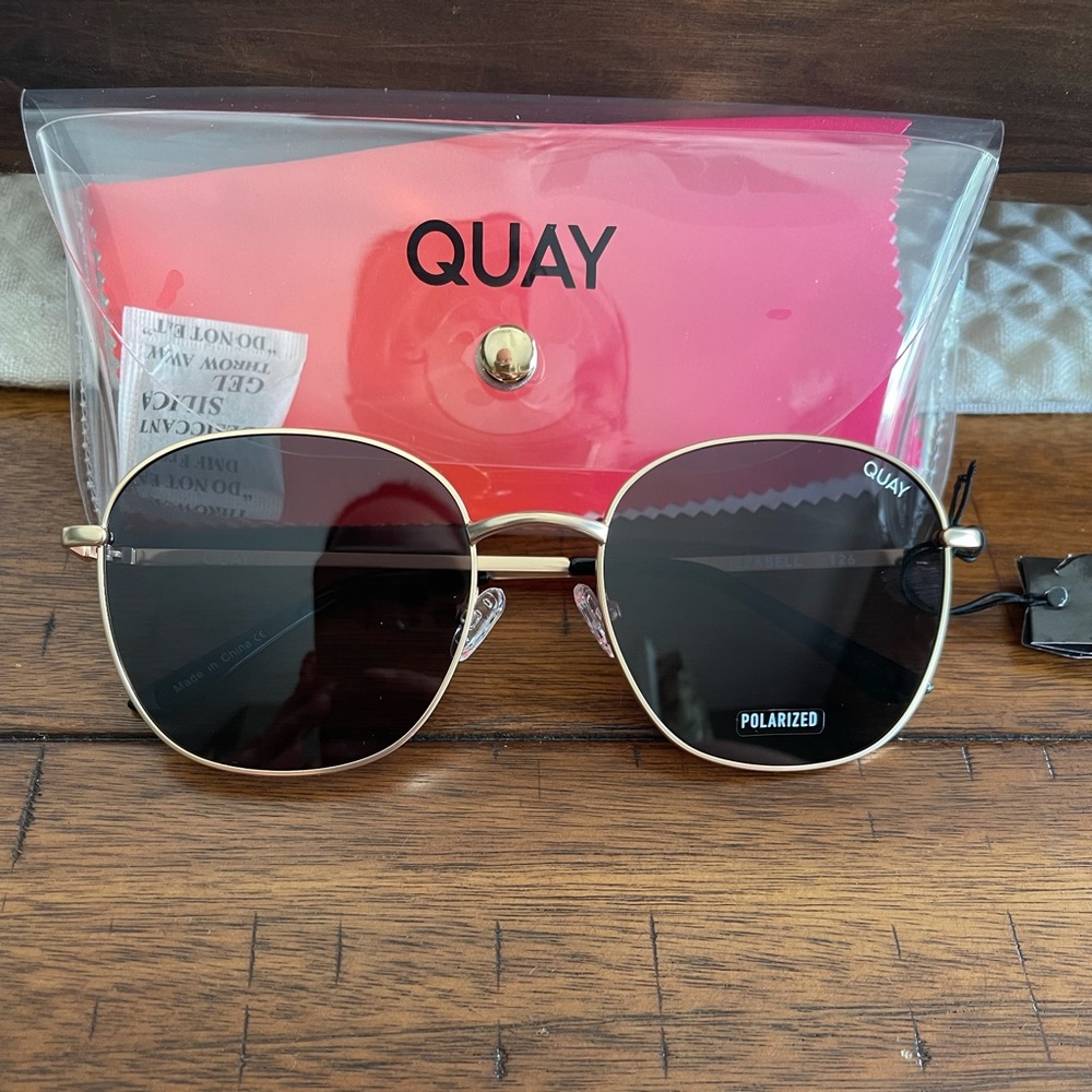 Quay Jezabell Polarized sunglasses